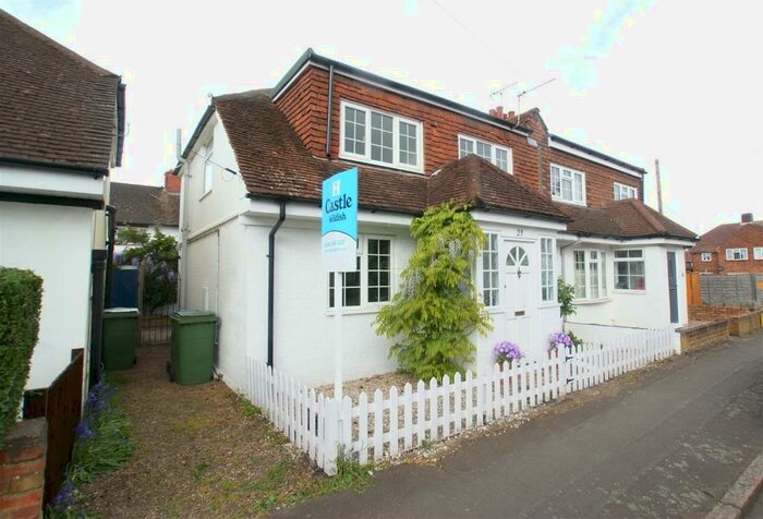 3 Bedroom Semi-Detached House To Rent In Primrose Road, Walton-On-Thames, Surrey, KT12