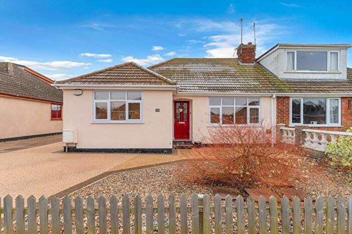 2 Bedroom Semi-Detached Bungalow For Sale In Priors Close, New Waltham, DN36