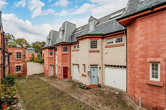 5 Bedroom Mews For Sale In Belford Mews, Edinburgh, EH4