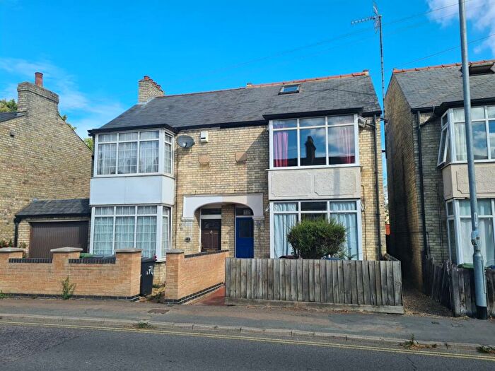 6 Bedroom House To Rent In Victoria Road, Cambridge, CB4