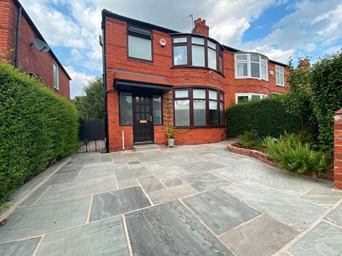 3 Bedroom Semi-Detached House To Rent In School Grove, Withington, Manchester, M20