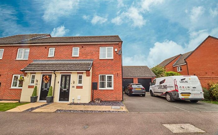 3 Bedroom Semi-detached House For Sale In Abbott Drive, Stoney Stanton, Leicester, LE9