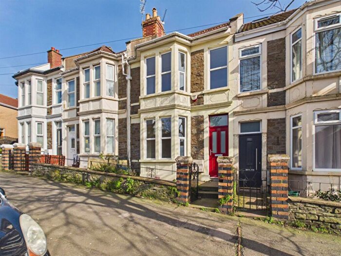 3 Bedroom Terraced House For Sale In Bryants Hill, Bristol, BS5