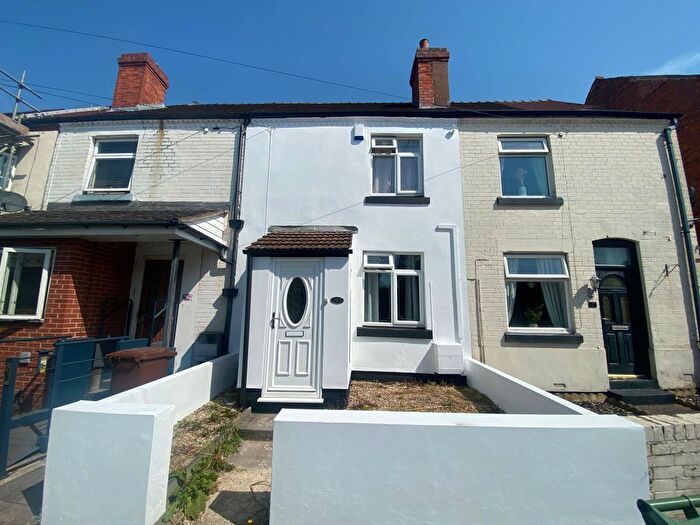 2 Bedroom Property To Rent In Cemetery Road, Cannock, WS11