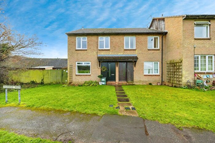 1 Bedroom Maisonette For Sale In Richmond Walk, St. Albans, AL4