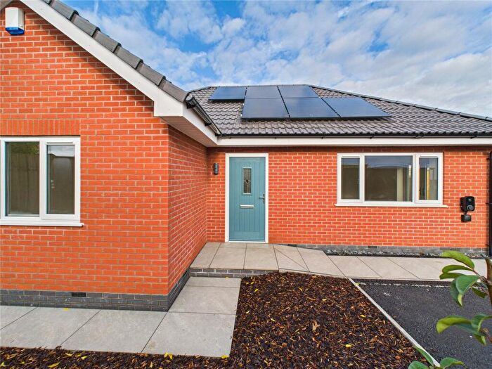 3 Bedroom Detached House For Sale In Winford Grove, Bristol, BS13