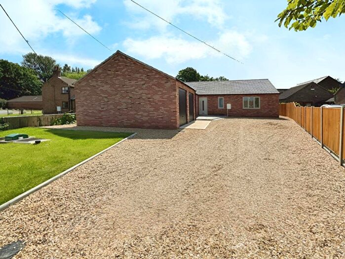 3 Bedroom Detached Bungalow For Sale In Plash Drove, Wisbech St Mary, Wisbech, Cambridgeshire, PE13