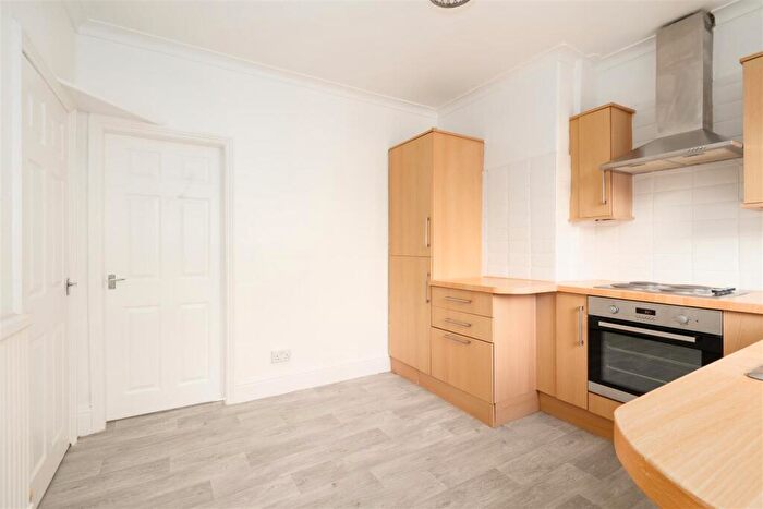 2 Bedroom End Of Terrace House To Rent In Rose Cottages, Hasland Road, Chesterfield, S41