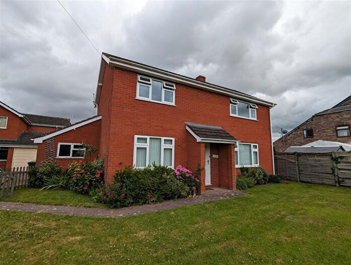 3 Bedroom Detached House To Rent In Peterchurch, Herefordshire, HR2