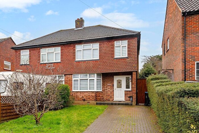 3 Bedroom Semi-Detached House For Sale In Sunnybank, Warlingham, CR6