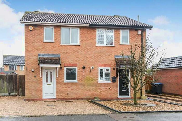 2 Bedroom Semi-Detached House To Rent In Coldstream Close, Hinckley, Leicestershire, LE10