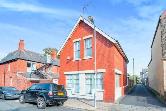 2 Bedroom Property To Rent In Hendy Street, Cardiff, CF23