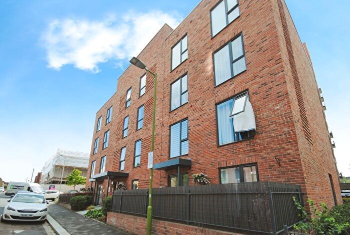 2 Bedroom Flat For Sale In Cooke House, -, Sydney Road, Watford, WD18