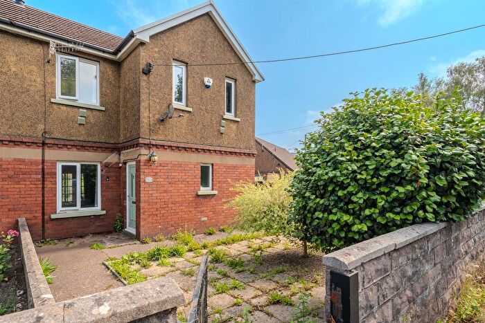3 Bedroom End Of Terrace House For Sale In Fountain Road, Pontymoile, Pontypool, NP4