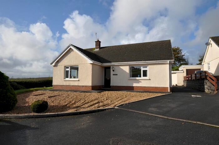 2 Bedroom Bungalow For Sale In Y Ddol Fach, Rhydargaeau, Carmarthen, SA32