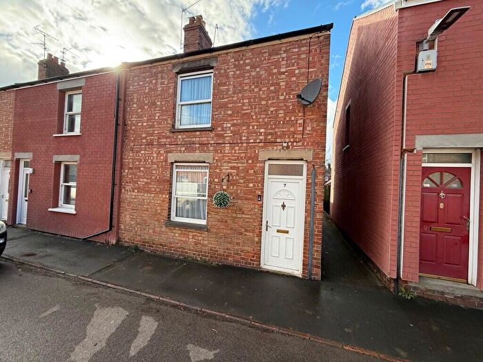 3 Bedroom End Of Terrace House For Sale In Alexandra Terrace, Bourne, PE10