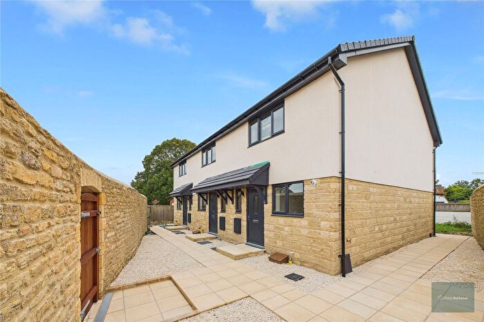 2 Bedroom Terraced House For Sale In Kingsbury Square, Melksham, SN12