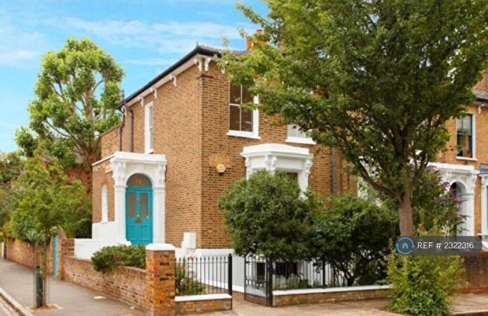 5 Bedroom End Of Terrace House To Rent In Penshurst Road, London, E9