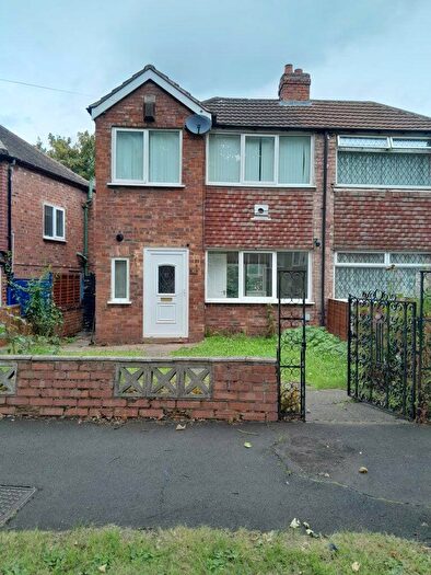 3 Bedroom Semi-Detached House To Rent In Courtenay Road, Birmingham, B44