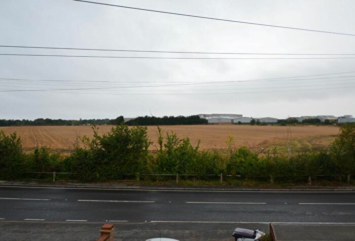 3 Bedroom Terraced House For Sale In A Sutton Road, Rochford, Essex, SS4