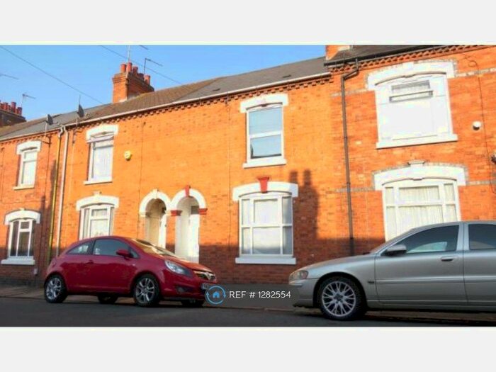 3 Bedroom Terraced House To Rent In Delapre Street, Northampton NN4