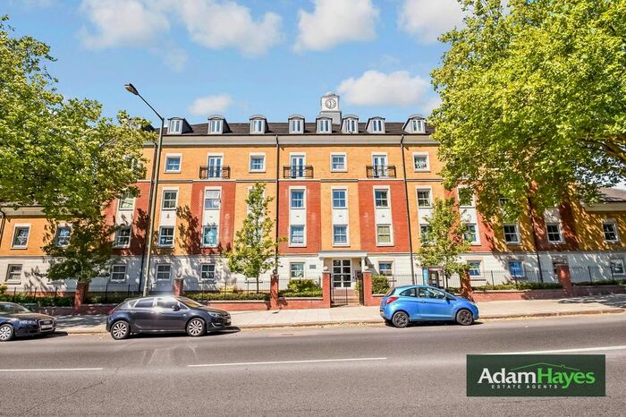 2 Bedroom Flat To Rent In High Road, North Finchley N12