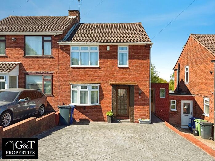 2 Bedroom Semi-Detached House For Sale In Marlbank Road, Stourbridge, DY8