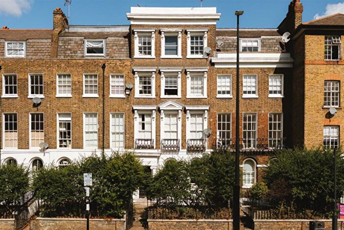 2 Bedroom Apartment For Sale In Hackney Road, Hackney, E2