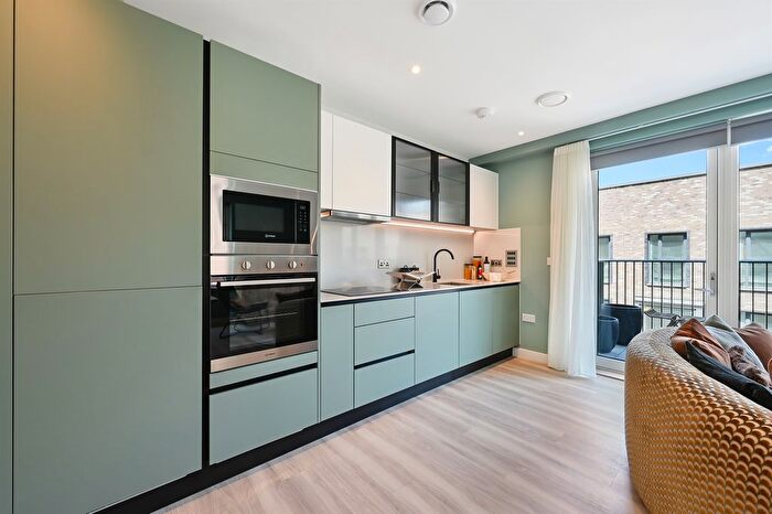 1 Bedroom Flat For Sale In Clarke Court, London, SE17