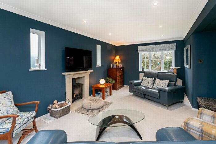 4 Bedroom Detached House For Sale In Barrack Hill, Hythe, CT21