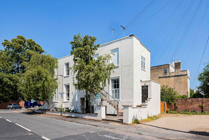 2 Bedroom Flat For Sale In Suffolk Road, Tivoli, Cheltenham, GL50