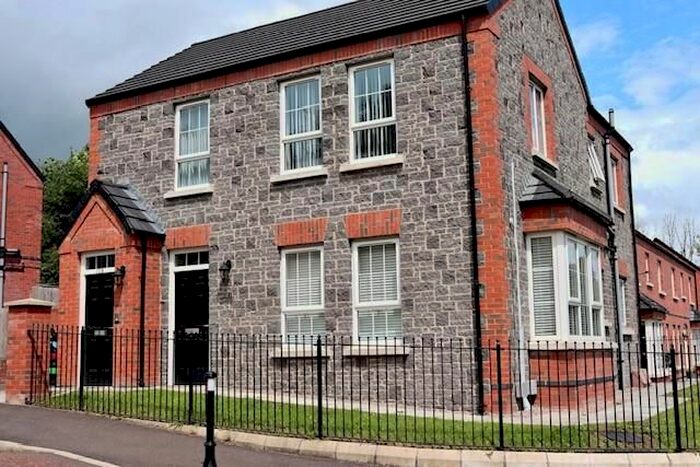 2 Bedroom Flat To Rent In Fairview Farm Road, Ballyclare, BT39