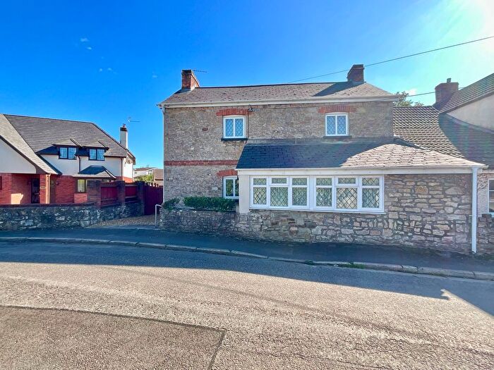 3 Bedroom Detached House For Sale In Dinch Hill Close, Undy, Caldicot, NP26