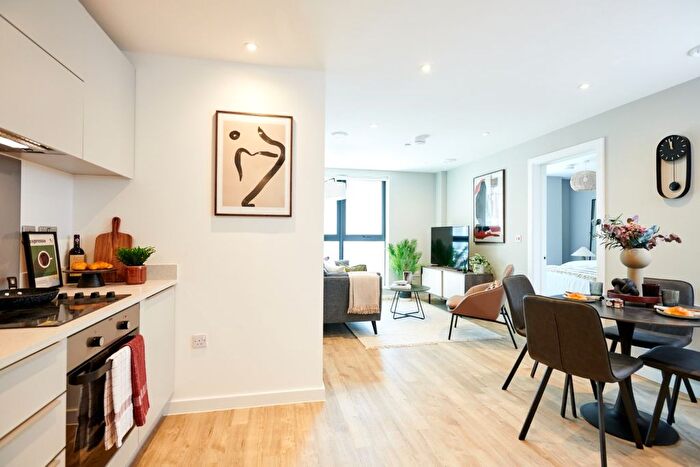 2 Bedroom Flat To Rent In Victoria Street, Derby, DE1