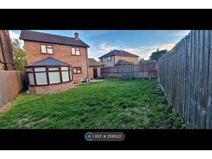 3 Bedroom Detached House To Rent In Lode Avenue, Waterbeach, Cambridge, CB25