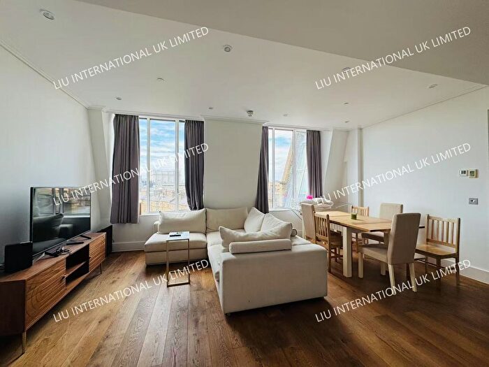 3 Bedroom Flat To Rent In Kingsway, London, WC2B