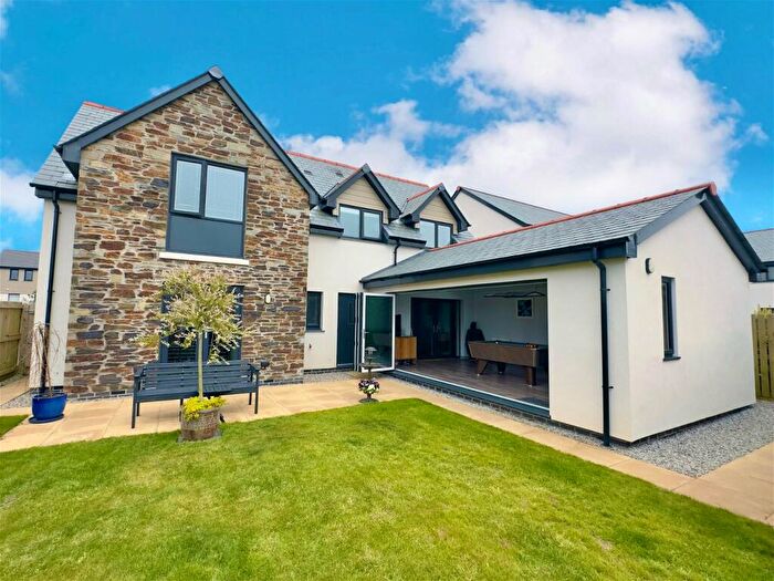 4 Bedroom Detached House For Sale In St Eval, PL27