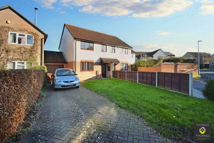 3 Bedroom Semi-Detached House To Rent In Barnes Wallis Way, Churchdown, Gloucester, GL3