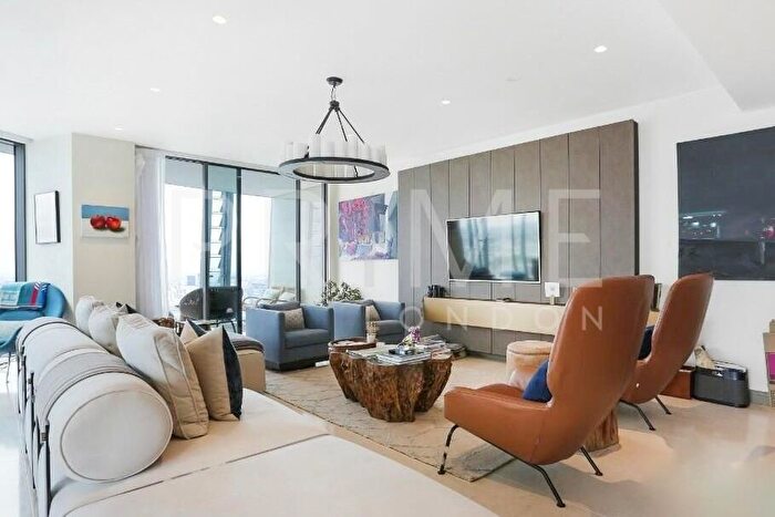 3 Bedroom Flat To Rent In One Blackfriars, - Blackfriars Road, London, SE1