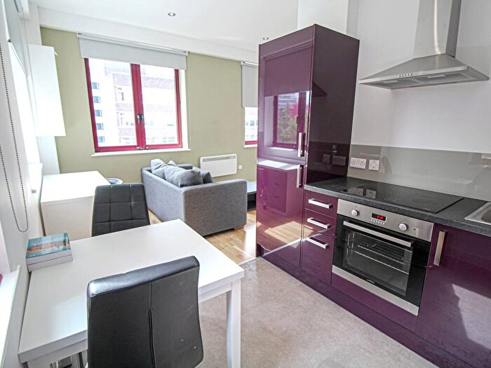 1 Bedroom Apartment To Rent In Apt, Q One Residence #, LS2