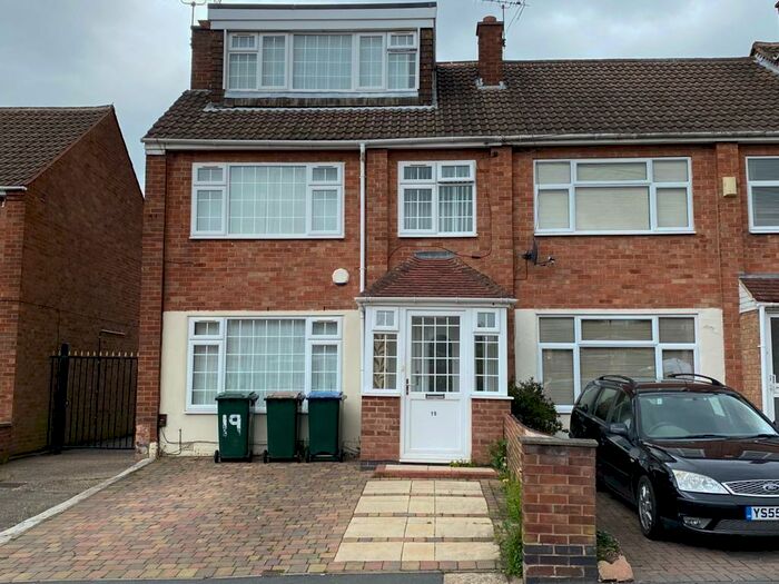 5 Bedroom End Of Terrace House To Rent In Oxendon Way, Coventry, CV3