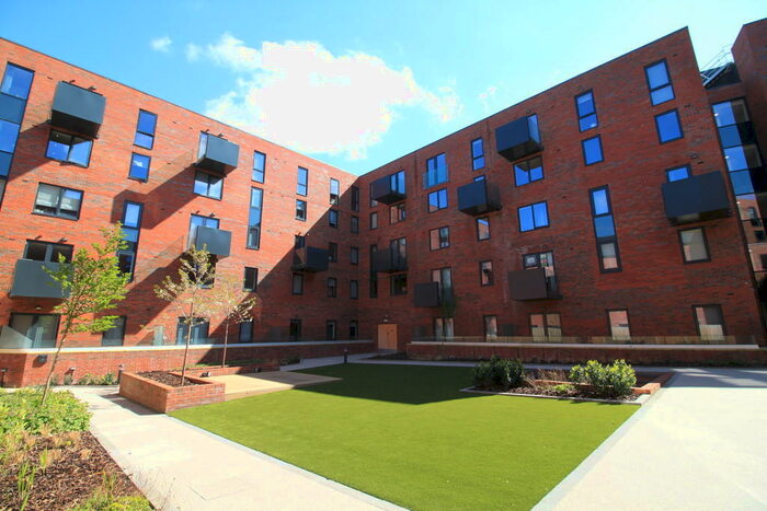 1 Bedroom Apartment To Rent In Moreton House, Jewellery Quarter, Birmingham, B1