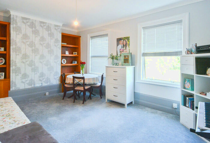 1 Bedroom Apartment To Rent In Eastbourne Road, London, N15