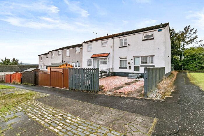 4 Bedroom Terraced House To Rent In Cumbrae Crescent South, Dumbarton, West Dunbartonshire, G82