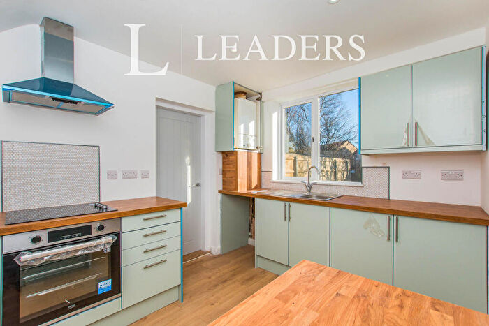 3 Bedroom Semi-Detached House To Rent In Worcester Avenue, Grimsby, DN34