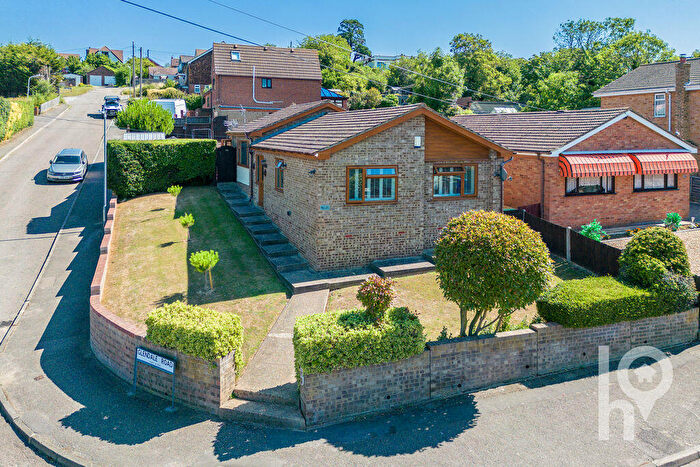 3 Bedroom Detached Bungalow For Sale In The Glen, Minter On Sea, ME12