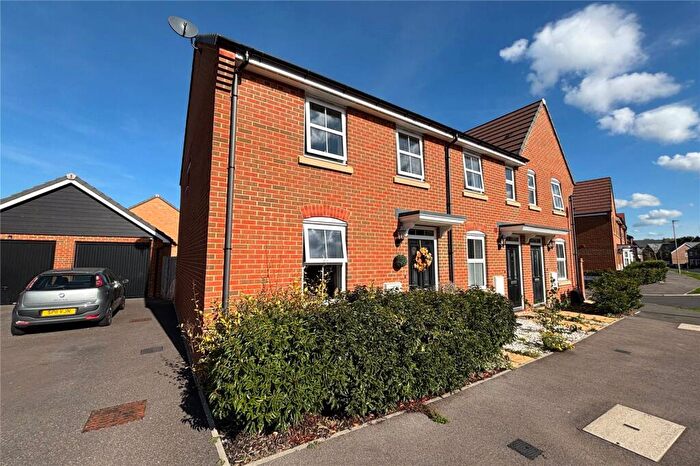 3 Bedroom Semi-Detached House For Sale In Titchener Way, Hook, Hampshire, RG27