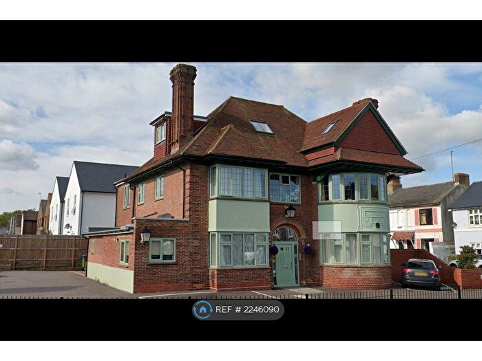 2 Bedroom Flat To Rent In The Elms, Worthing, BN14