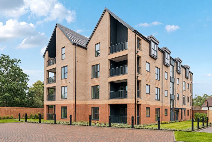 2 Bedroom Flat For Sale In "The Farmhouse Apartments - Third Floor Bed" At Thorpe Lea Road, Egham, TW20