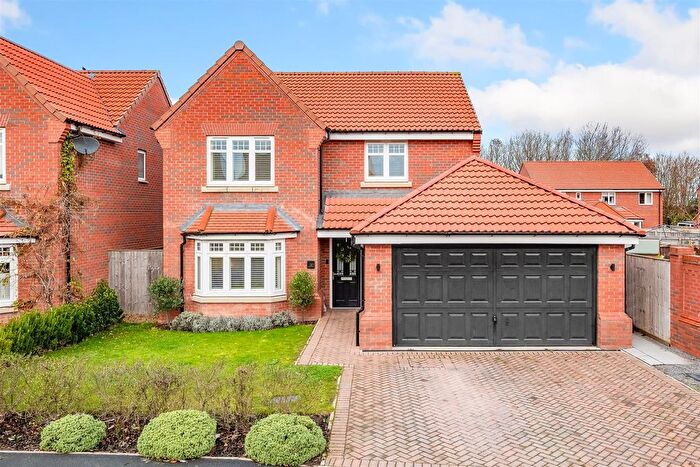 4 Bedroom Detached House For Sale In Hockley Crescent, Boroughbridge, York, YO51